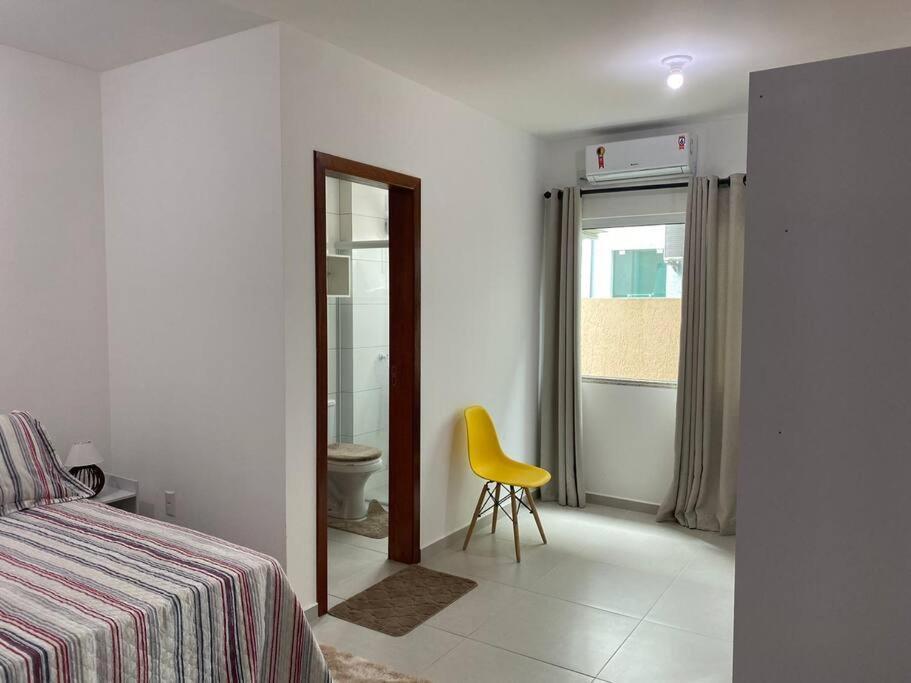 Apartamento Na Ponta Do Papagaio Com Dois Quartos Completo! A Apenas 2 Quadras Do Mar! Palhoça Exterior foto